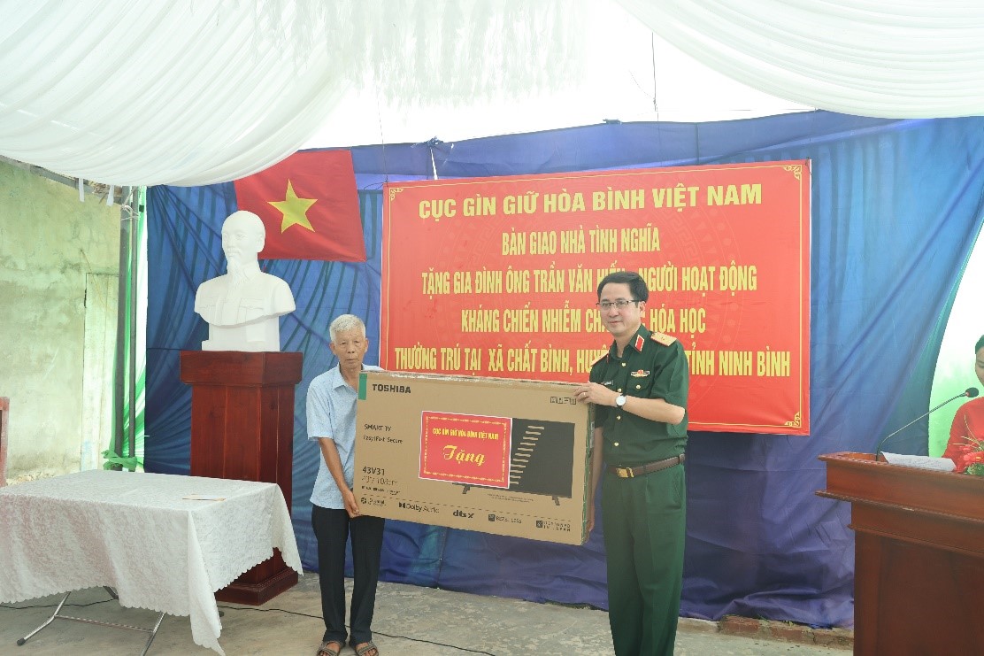 /UploadStore/admin/250618 Tang nha tinh nghia/004.jpg